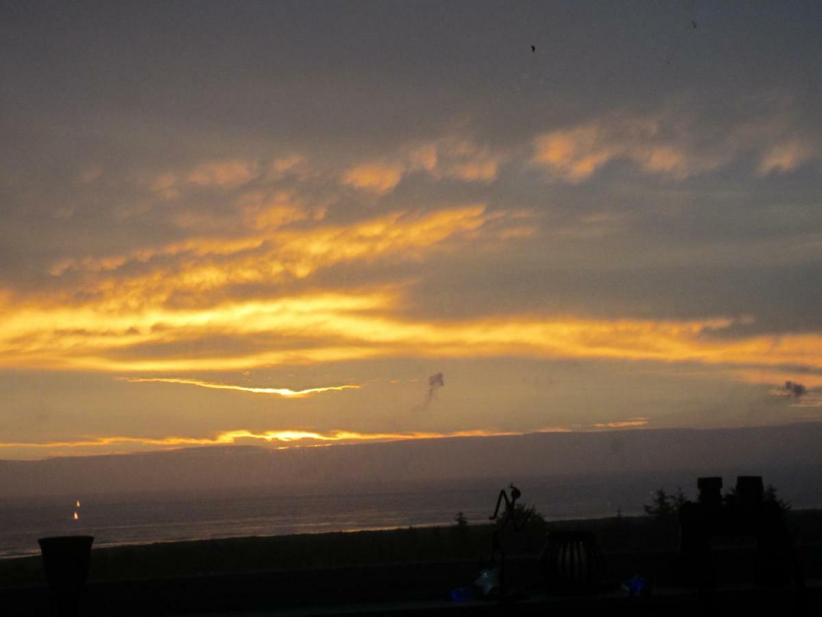 Amazing Seaview Spacious Condo With An Amazing View!!! Zewnętrze zdjęcie
